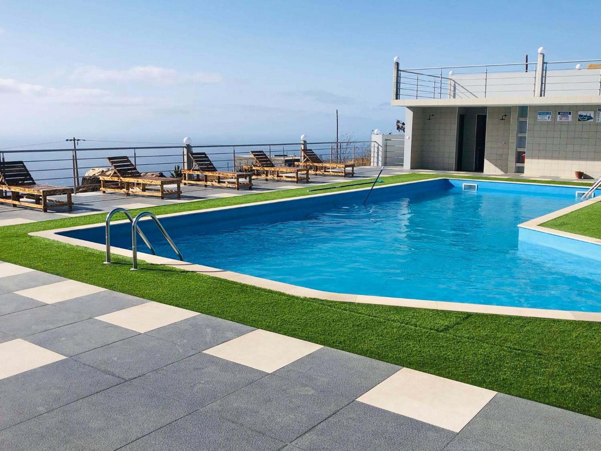 Edificio Cosec Hotel Cova Figueira Exterior photo
