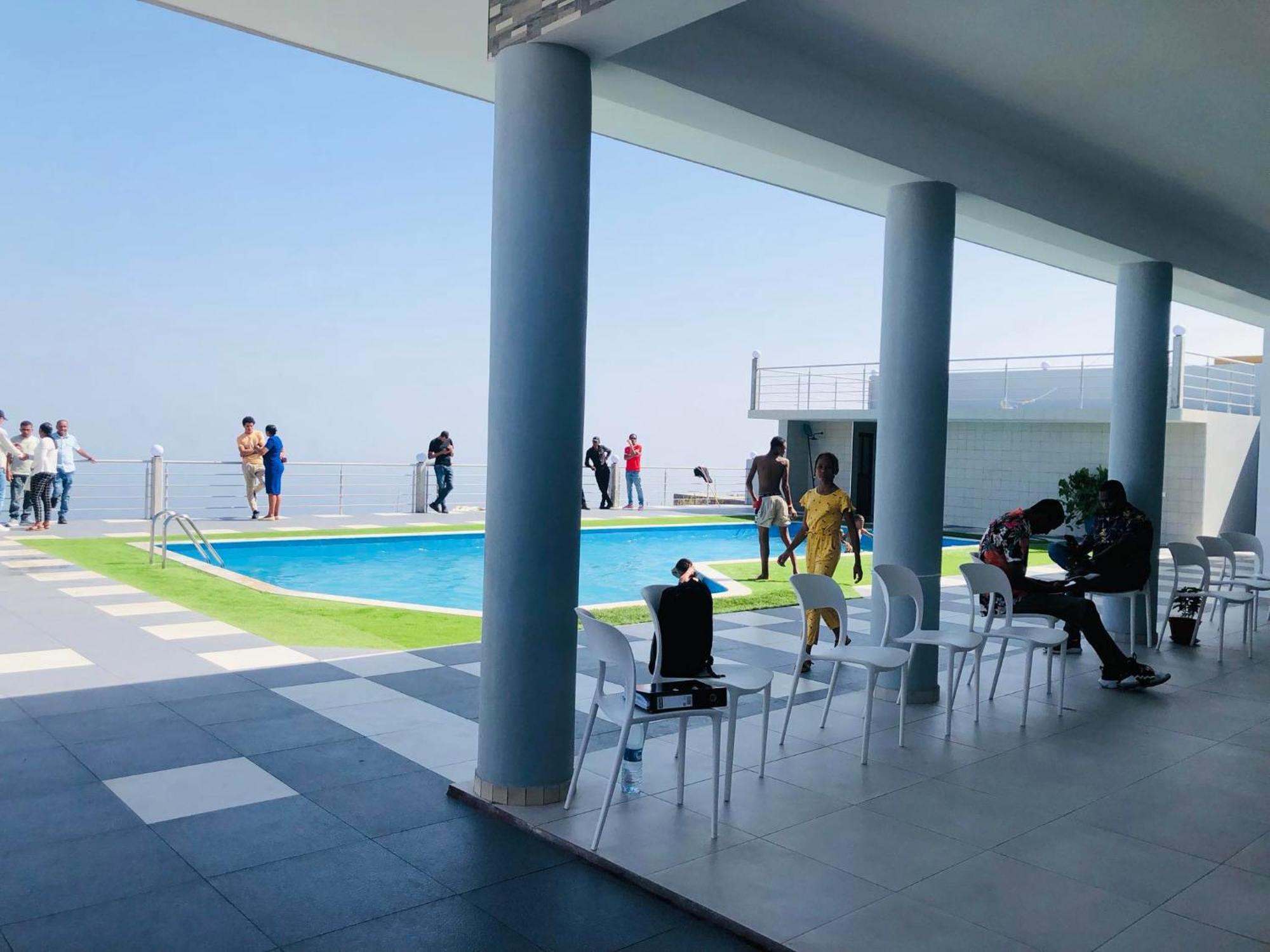 Edificio Cosec Hotel Cova Figueira Exterior photo